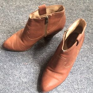 Frye Reina Leather Bootie!